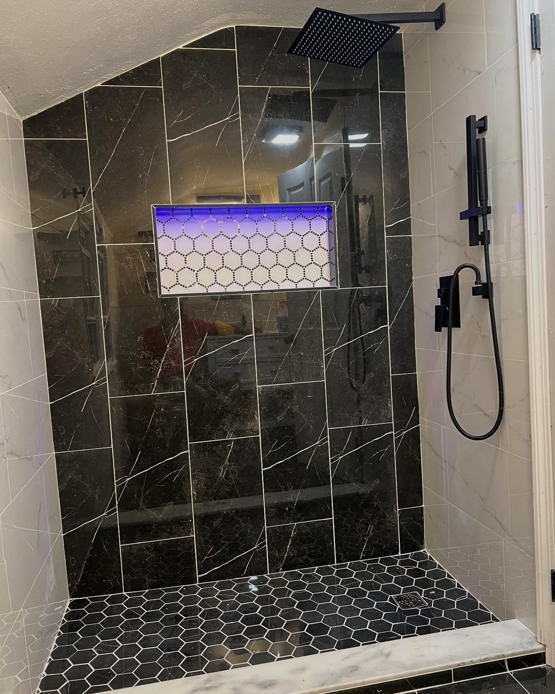 SnapInsta.to_491510637_18062179727297343_8419023105576192980_n