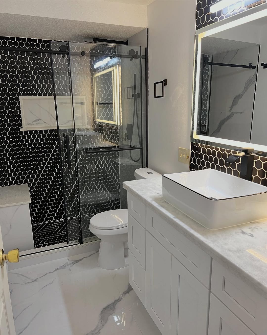 SnapInsta.to_533224822_18073198985297343_1266098277879406491_n